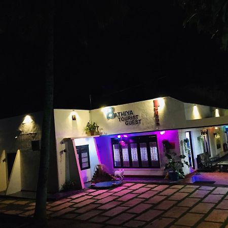 Bathiya Tourist Guest Anuradhapura Hotel Luaran gambar