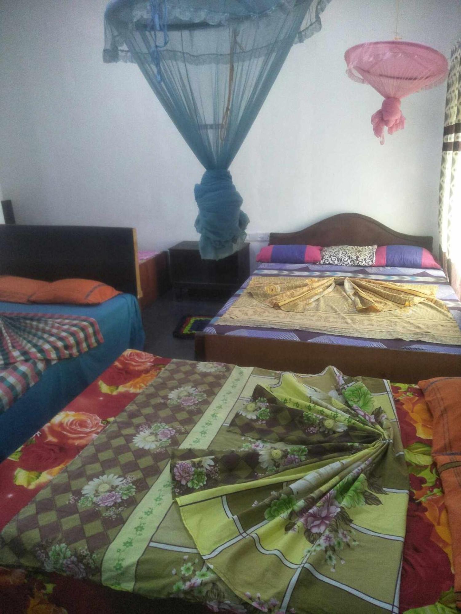 Bathiya Tourist Guest Anuradhapura Hotel Luaran gambar